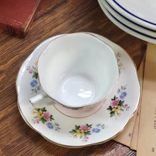 Load image into Gallery viewer, Queens Fine Bone China Teacup and Saucer