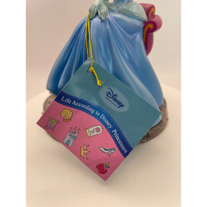 Life According to Disney Princesses - Rule the Prince Cinderlla