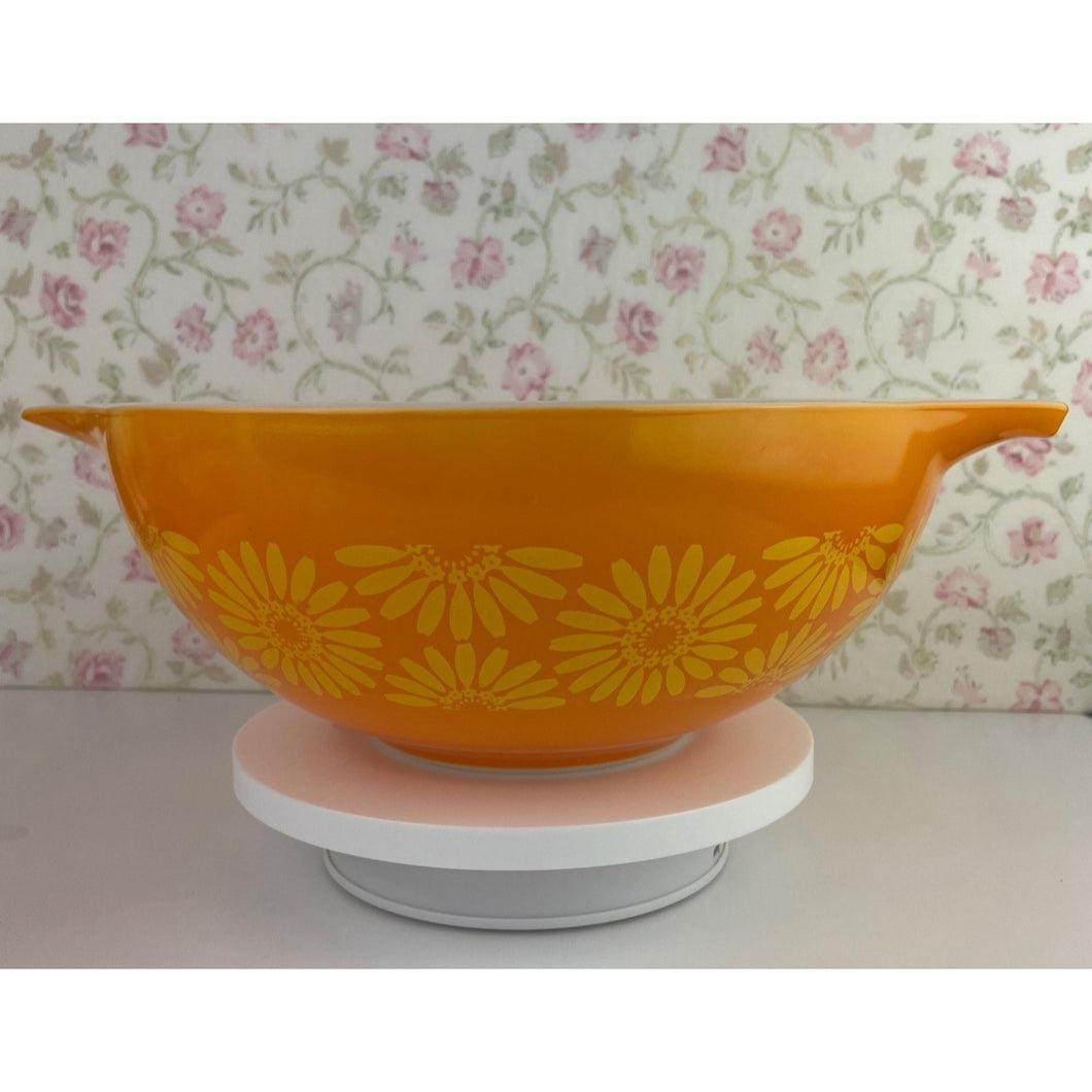 Vintage Pyrex Daisy Cinderella Bowl #444, Orange Handled Mixing Bowl