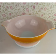 Load image into Gallery viewer, Vintage Pyrex Daisy Cinderella Bowl #444, Orange Handled Mixing Bowl