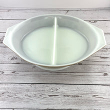 Load image into Gallery viewer, Vintage Pyrex Early American Pattern 1.5 Quart Divided Casserole Dish, Gold Eagle Brown and White