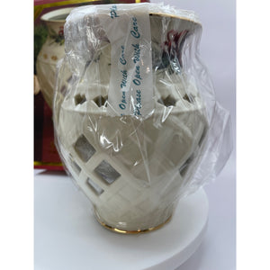 Lenox Winter Greetings Tea Light Warmer, Holiday Fragrance Warmer By Catherine McClung
