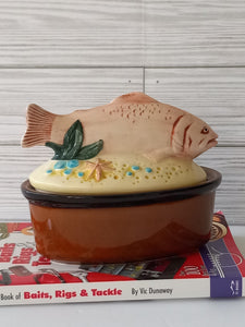 Baking Dish with Fish Beach Scene Top from Sigma the TasteSetter 1983