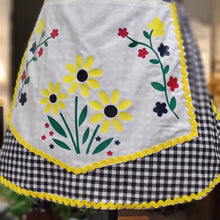 Load image into Gallery viewer, Hand-made Cotton Black and White Gingham and Daisy Half-Apron