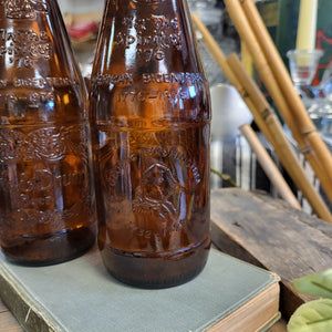 Vintage Fyfe & Drum Bicentennial Amber Beer Bottle - Yorktown