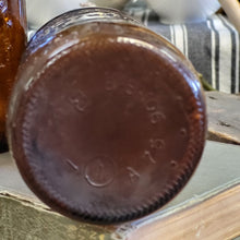 Load image into Gallery viewer, Vintage Fyfe &amp; Drum Bicentennial Amber Beer Bottle, George Washington