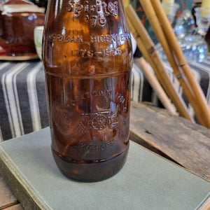 Vintage Fyfe & Drum Bicentennial Amber Beer Bottle - Yorktown