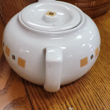Load image into Gallery viewer, Liz Claiborne &quot;Delights to a Tea&quot; Porcelain Teapot with Lid