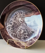 Load image into Gallery viewer, The Snow Leopard Plate by Will Nelson - Last of Their Kind: The Endangered Species Plate No. 698514