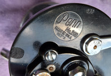 Load image into Gallery viewer, Penn Surfmaster 200 Reel with Box, Saltwater Fishing Gear