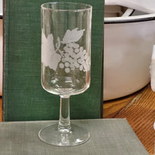 Load image into Gallery viewer, Vintage Grape Vine Etched Stemware - Set of 4