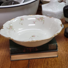 Load image into Gallery viewer, Warwick Avon Rose 9&quot; Oval Double Handled Vegetable Bowl