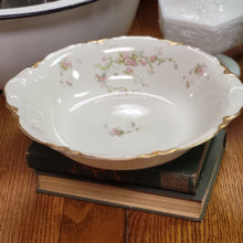 Load image into Gallery viewer, Warwick Avon Rose 9&quot; Oval Double Handled Vegetable Bowl