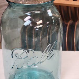 Ball Qt. "Perfect Mason" Jars Blue with Zinc Lid and "0" on the Bottom