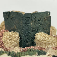Load image into Gallery viewer, Boyds Bears - Daphne...The Reader Hare, The Boyds Collection 1993