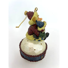 Load image into Gallery viewer, Boyd&#39;s Carver&#39;s Choice Ornament - Adoranick...Love Much #370207
