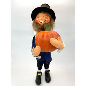 Vintage Annalee Thanksgiving Doll Pilgrim Man Holding Pumpkin