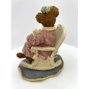 Boyds Bears - Momma McNewbear with Babkins Rock-A-Bye Baby, Bearstone Collection Figurine