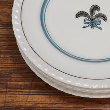 Load image into Gallery viewer, Johnson Bros. Old English &quot;Prince of Wales&quot; Teal Ivory Black Bread Plate