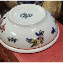 Load image into Gallery viewer, Warwick Restaurant Ware Fruit Bowl 1944