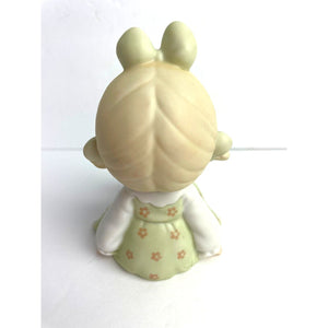Precious Moments Figurine Bless Your Soul Girl Sitting with Hole in Shoe #531162