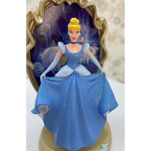 Hallmark Keepsake Ornament - Disney's Enchanted Memories Cinderella
