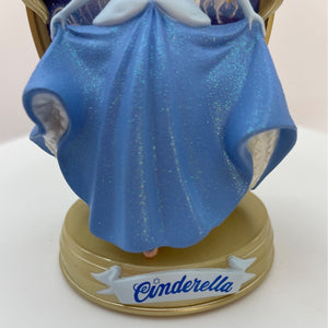 Hallmark Keepsake Ornament - Disney's Enchanted Memories Cinderella