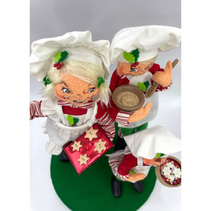Annalee Dolls Baker Family Christmas Set, Holiday Decoration