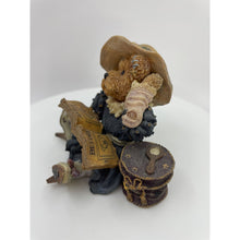 Load image into Gallery viewer, Boyds Bears - Prissy La Vogue Slave to Fasion, The Boyds Collection
