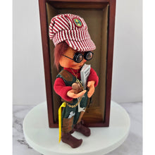 Load image into Gallery viewer, Annalee 2002 Thimbles Elf &quot;Tinker&quot; Doll
