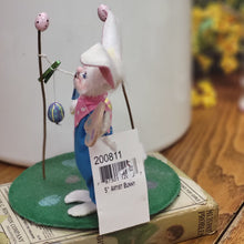 Load image into Gallery viewer, Annalee Artist Bunny Wired Doll, Easter Bunny Figurine