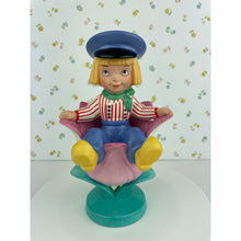 Load image into Gallery viewer, Disney WDCC It&#39;s A Small World Holland Tulpenjongen Boy with Tulip
