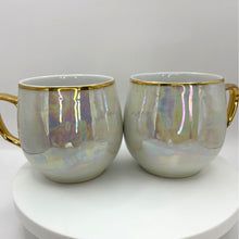 Load image into Gallery viewer, Vintage Ellgreave Heatmaster Pearlescent Lusterware Teapot and Cups