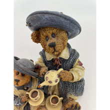 Load image into Gallery viewer, Boyd&#39;s Bears &amp; Friends Special F.O.B 2000 Edition - Catherine and Caitlin Berriweather, Fine Cup of Tea