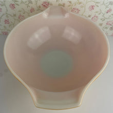 Load image into Gallery viewer, Vintage Pyrex Daisy Cinderella Bowl #444, Orange Handled Mixing Bowl