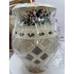 Lenox Winter Greetings Tea Light Warmer, Holiday Fragrance Warmer By Catherine McClung