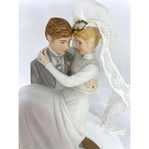 Bride and Groom Figurine by Enesco Treasured Memories, Carrying Over the Threshold, Cake Topper
