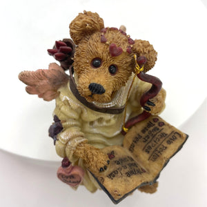 Boyds Bears - Archer...Straightshot, Bearstone Special Occasion Collection Figurine