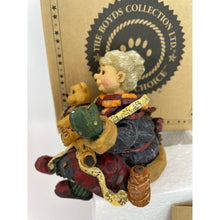 Load image into Gallery viewer, Boyd&#39;s Bears Carvers Choice - Mrs. C with Bobbin, As Good as New