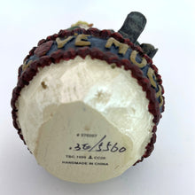 Load image into Gallery viewer, Boyd&#39;s Carver&#39;s Choice Ornament - Adoranick...Love Much #370207