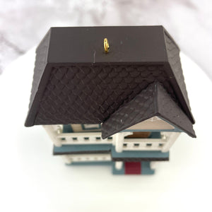 Hallmark Keepsake Cozy Home Collectors Series 1993 Christmas Ornament  #10