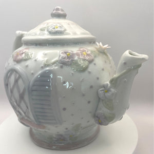 Precious Moments "Tea for Two" Musical Teapot Figurine by Enesco
