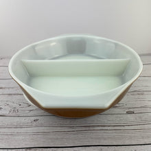 Load image into Gallery viewer, Vintage Pyrex Early American Pattern 1.5 Quart Divided Casserole Dish, Gold Eagle Brown and White