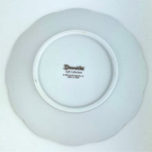 Load image into Gallery viewer, 1994 Dreamsicles 6” Collectible Plate - Friendship is a Gift from Heaven