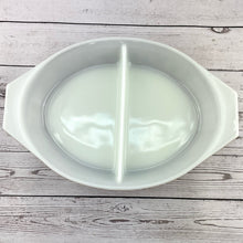 Load image into Gallery viewer, Vintage Pyrex Early American Pattern 1.5 Quart Divided Casserole Dish, Gold Eagle Brown and White