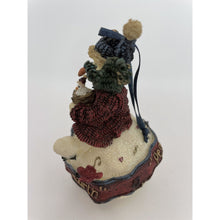Load image into Gallery viewer, Boyds Bear &amp; Friends Folkstone Ornament - Robin…Peace on Earth