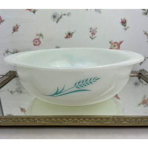 Pyrex Turquoise "Blue Wheat" 1 1/2 Quart Round Handled Casserole Dish #023