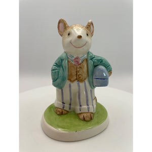 Meadow Mouse 1852 by Napcoware Porcelain Figurine, Made in Korea