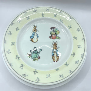 Wedgwood Peter Rabbit Plate by Frederick Warne 1996 The World of Peter Rabbit