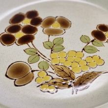 Load image into Gallery viewer, Retro Hearthside Stoneware, Floral Expressions Foliagetime Dinner Plate - Set of 2 Made in Japan